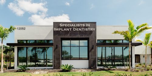Specialists in Implant Dentistry Office in Naples, Florida